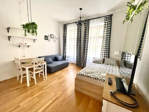 THE Bohemia PEARL Apartment