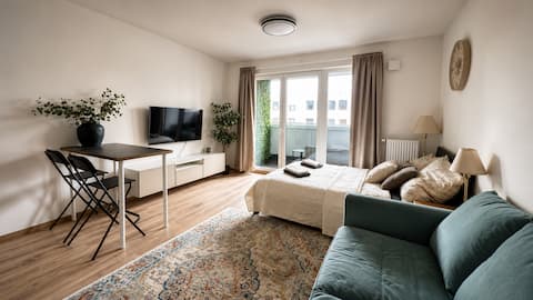 THE Harfa O2 Apartment