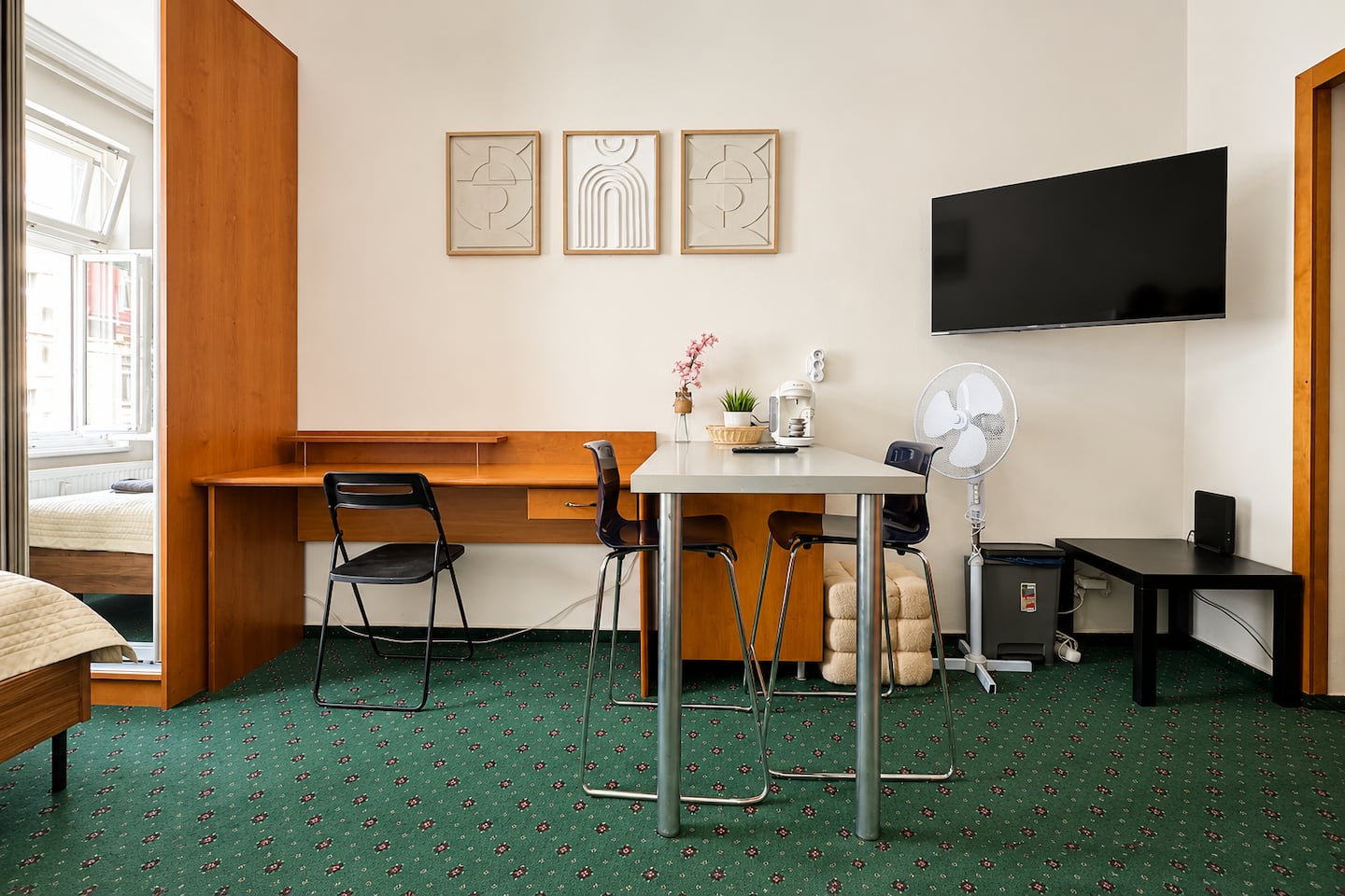 THE Bohemia Slavoj Apartment – фото 3